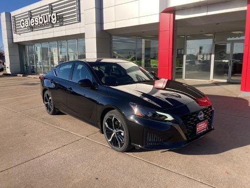 2025 Nissan Altima SR