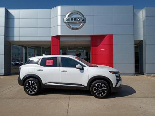 2025 Nissan Kicks SV