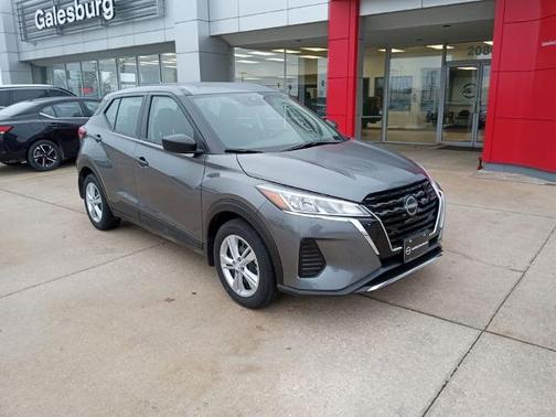 2025 Nissan Kicks Play S