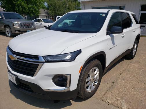 2023 Chevrolet Traverse LS