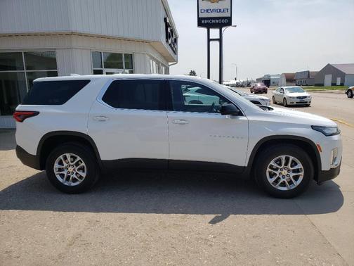 2023 Chevrolet Traverse LS