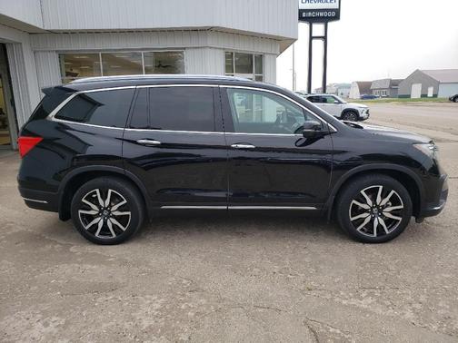 2020 Honda Pilot Touring 8-Passenger