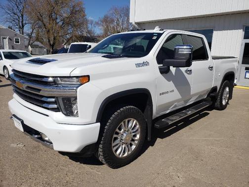 Summit White 2021 Chevrolet Silverado 2500 High Country