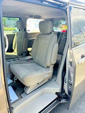 2014 Nissan Quest SV