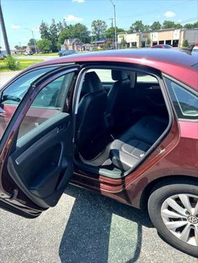 2014 Volkswagen Passat 1.8T S