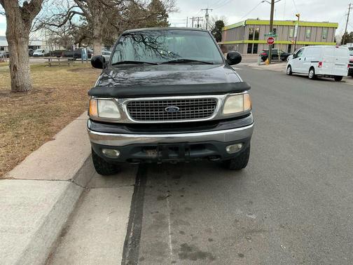 2000 Ford F-150 Long Bed 4D