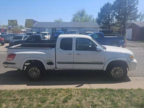 2004 Toyota Tundra SR5