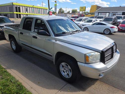 2005 Dodge Dakota SLT Quad Cab