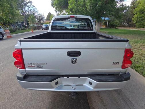 2005 Dodge Dakota SLT Quad Cab