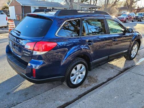 2011 Subaru Outback 3.6 R Limited