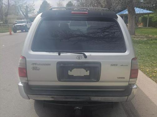 2000 Toyota 4Runner Base