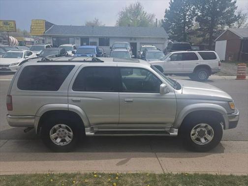 2000 Toyota 4Runner Base