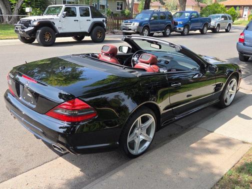 2011 Mercedes-Benz SL-Class SL 550