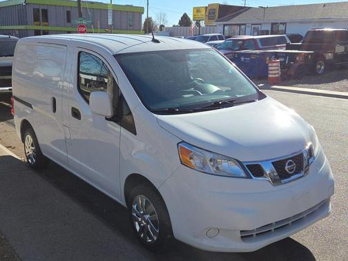 2020 Nissan NV200 SV