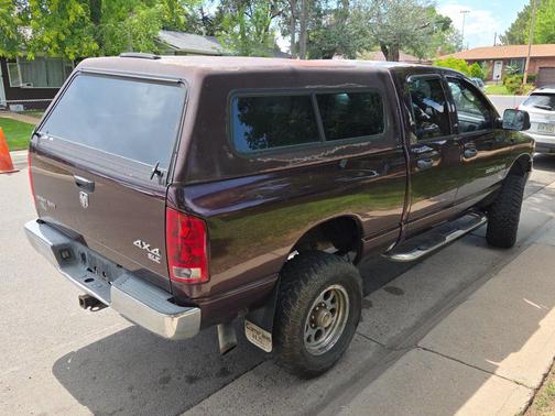 2005 Dodge Ram 2500 SLT Quad Cab