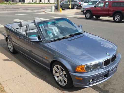 2000 BMW 323 323Ci Convertible 2D