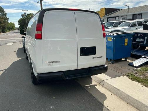 2006 Chevrolet Express 1500 Base