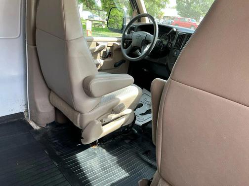 2006 Chevrolet Express 1500 Base