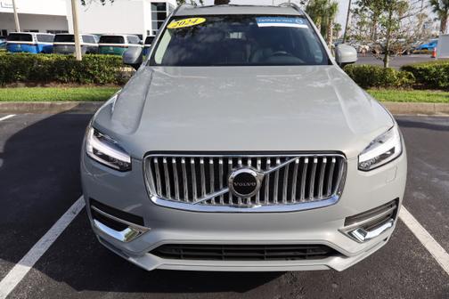 2024 Volvo XC90 B5 Core Bright