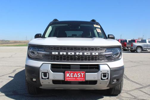 Oxford White 2025 Ford Bronco Sport Badlands