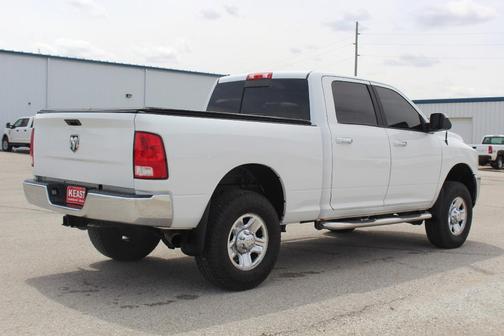 Bright White 2016 RAM 2500 SLT