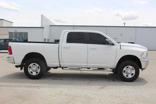 Bright White 2016 RAM 2500 SLT