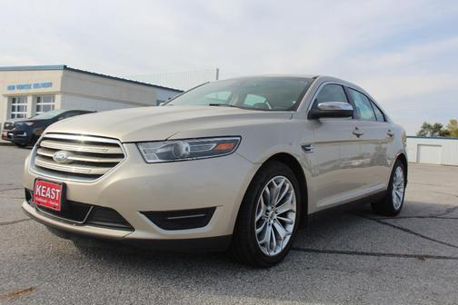 2018 Ford Taurus Limited
