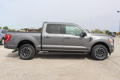 Carbonized Gray 2021 Ford F-150 XLT
