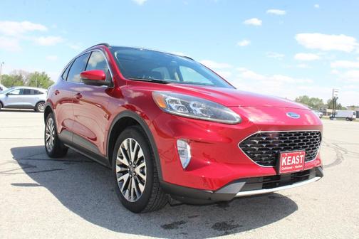 2020 Ford Escape Titanium