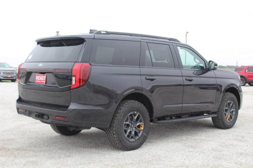 Dark Matter Gray Metallic 2026 Ford Expedition Tremor