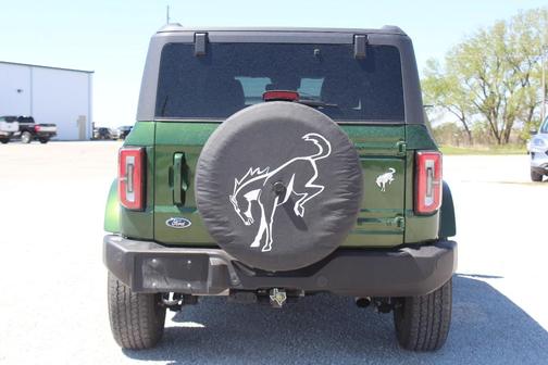 Eruption Green Metallic 2024 Ford Bronco Outer Banks