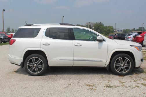 2018 GMC Acadia Denali