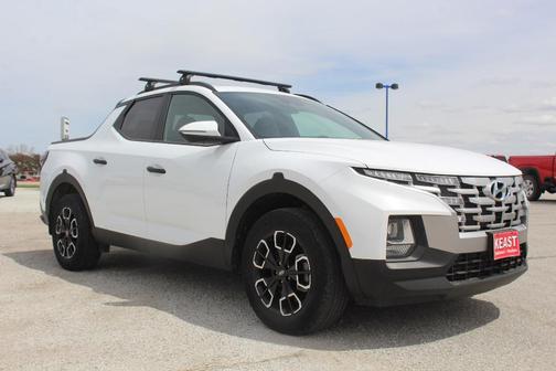 Ice White 2022 Hyundai SANTA CRUZ 2.5L SEL