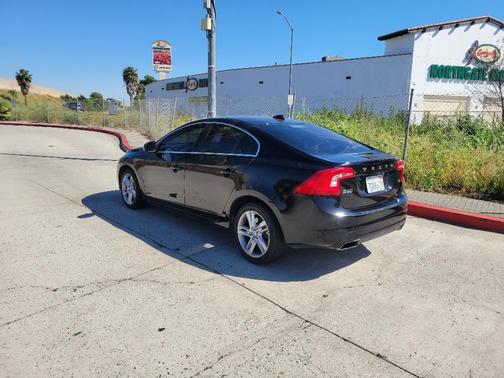 2015 Volvo S60 T5 Premier
