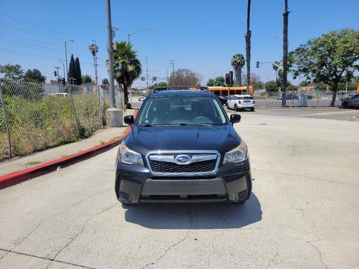 Crystal Black Silica 2015 Subaru Forester 2.0XT Touring