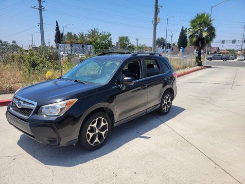 Crystal Black Silica 2015 Subaru Forester 2.0XT Touring