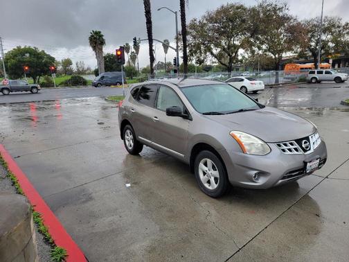 2012 Nissan Rogue S