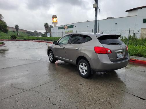2012 Nissan Rogue S