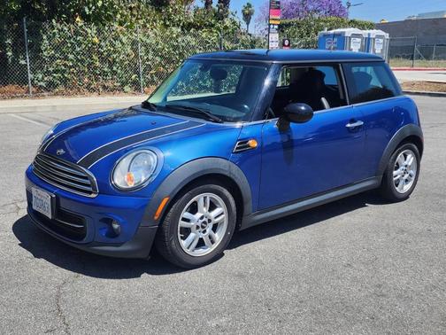 2013 MINI Hardtop Cooper