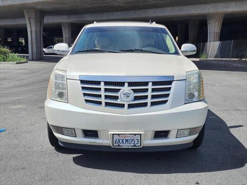 2010 Cadillac Escalade Base