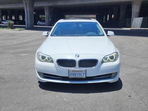 2013 BMW 528 528i