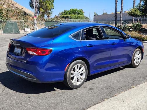 2015 Chrysler 200 Limited