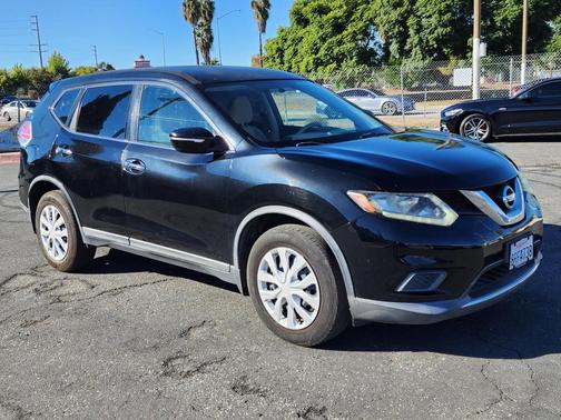 2015 Nissan Rogue SV