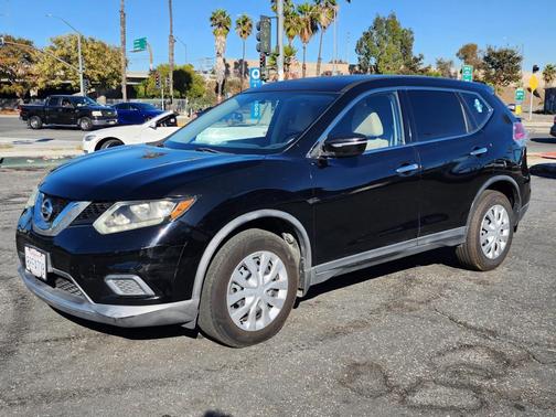 2015 Nissan Rogue S