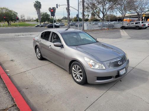 2009 INFINITI G37 Journey