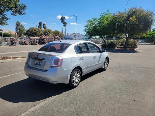 2012 Nissan Sentra 2.0 SR