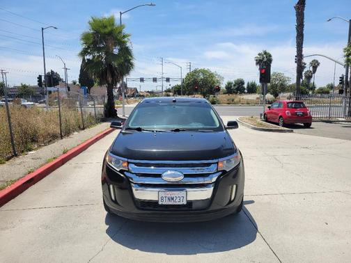 Tuxedo Black Metallic 2011 Ford Edge Limited