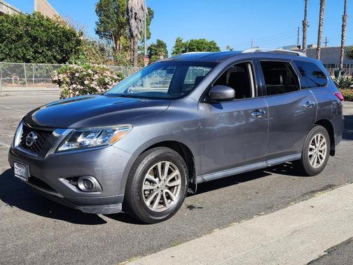 2015 Nissan Pathfinder SV
