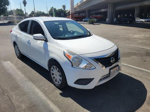 2016 Nissan Versa 1.6 SV