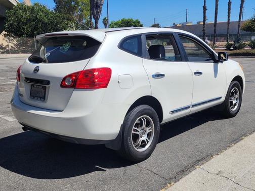 2012 Nissan Rogue S